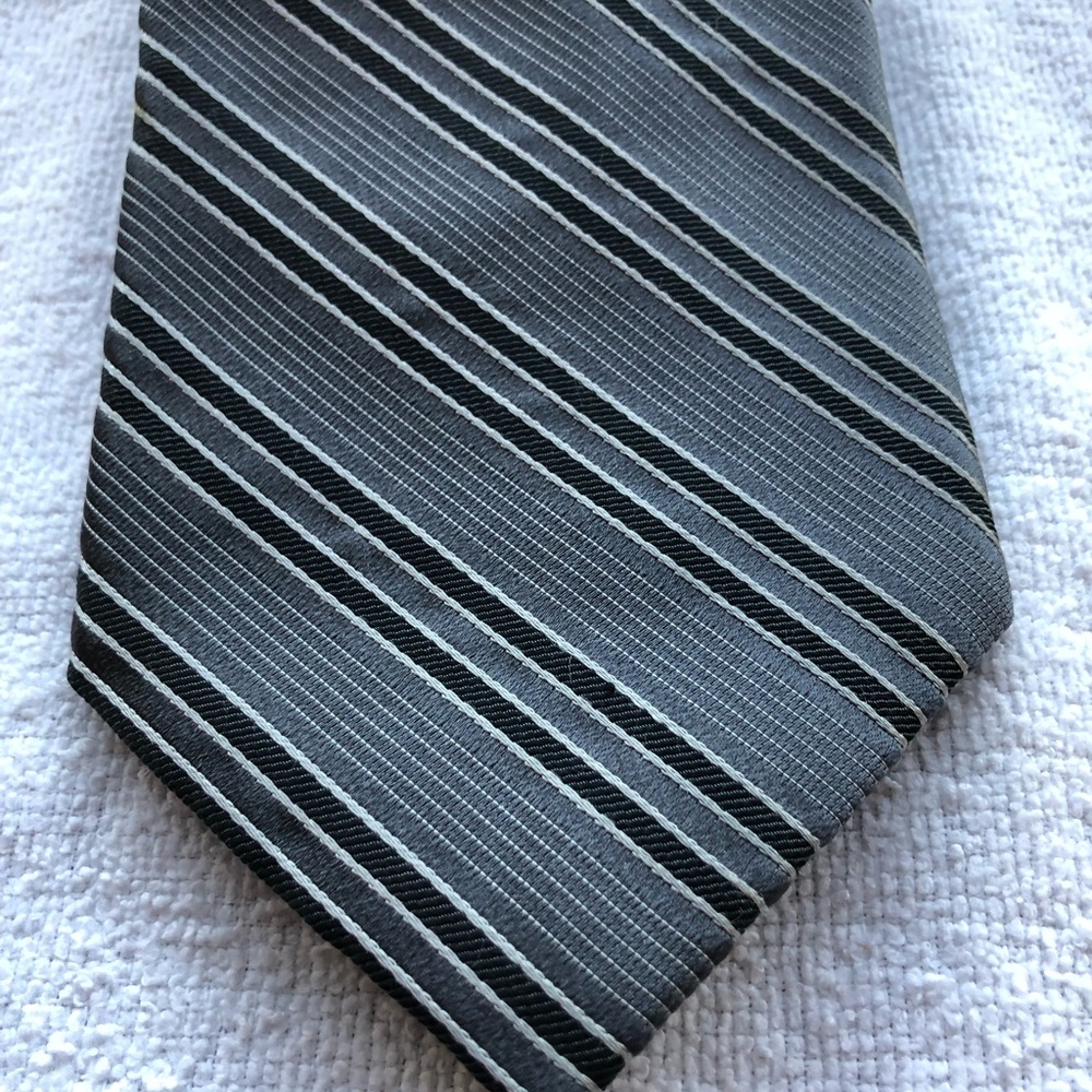 Calvin Klein Men’s Silk Tie, New with Tags
